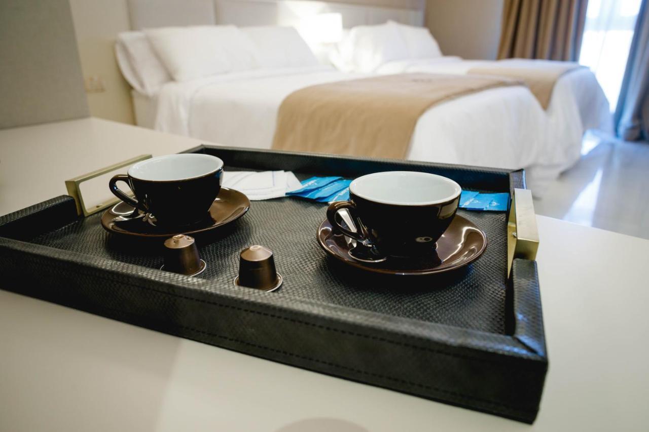 Ht Hotel Deluxe Resort & Spa سانتياغو ديل إستيرو المظهر الخارجي الصورة